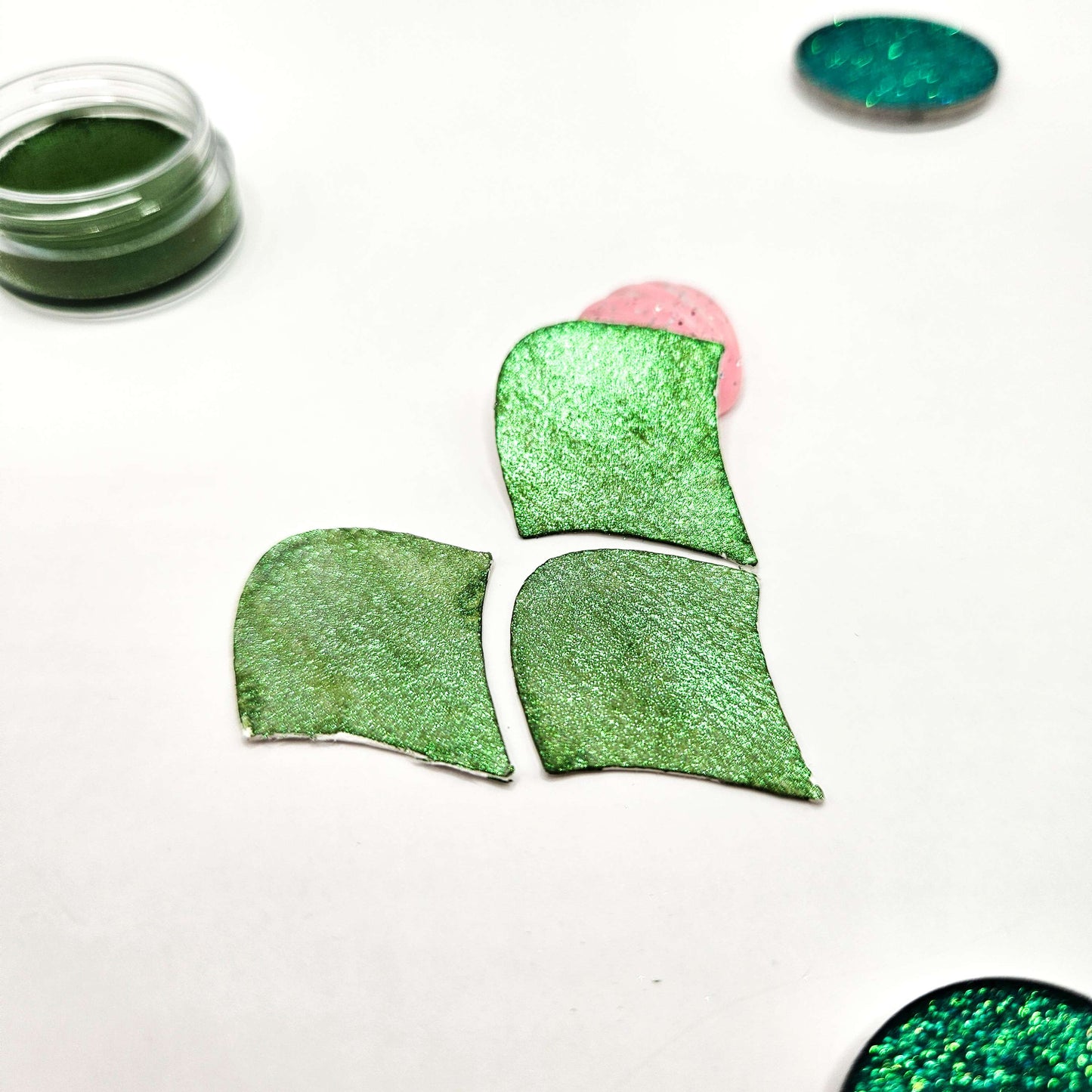 Aquarelle irisée caméléon - LEAF