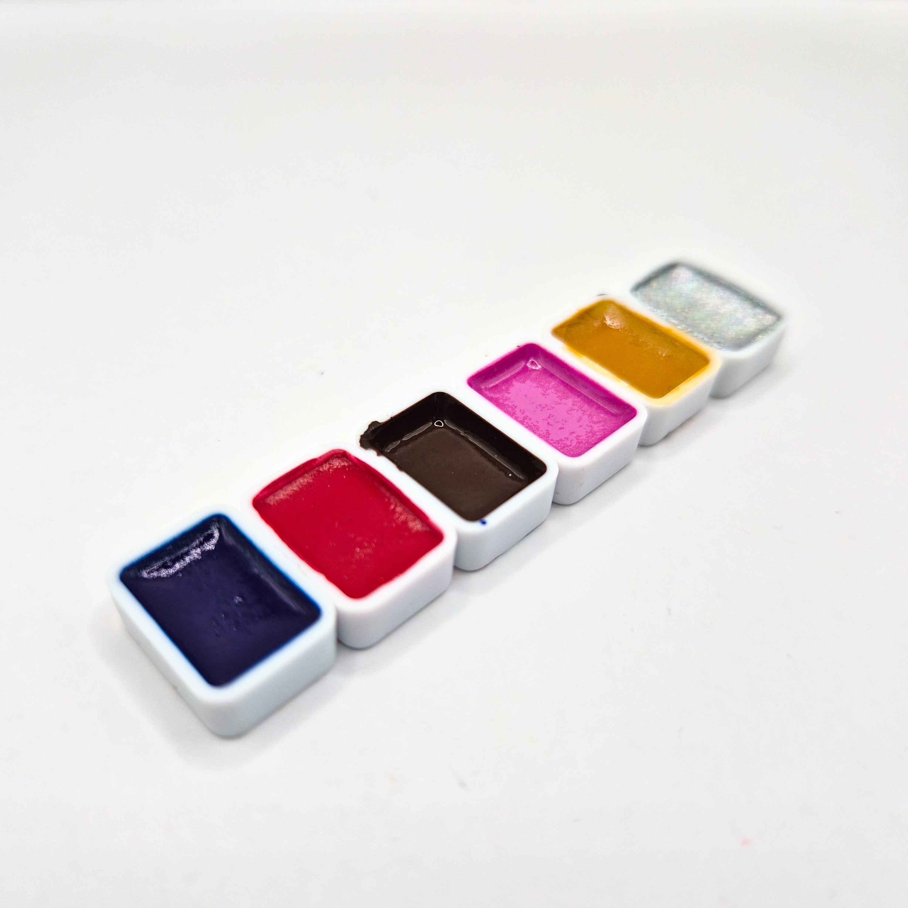 Minis aquarelles en godets - 6 aquarelles artisanales