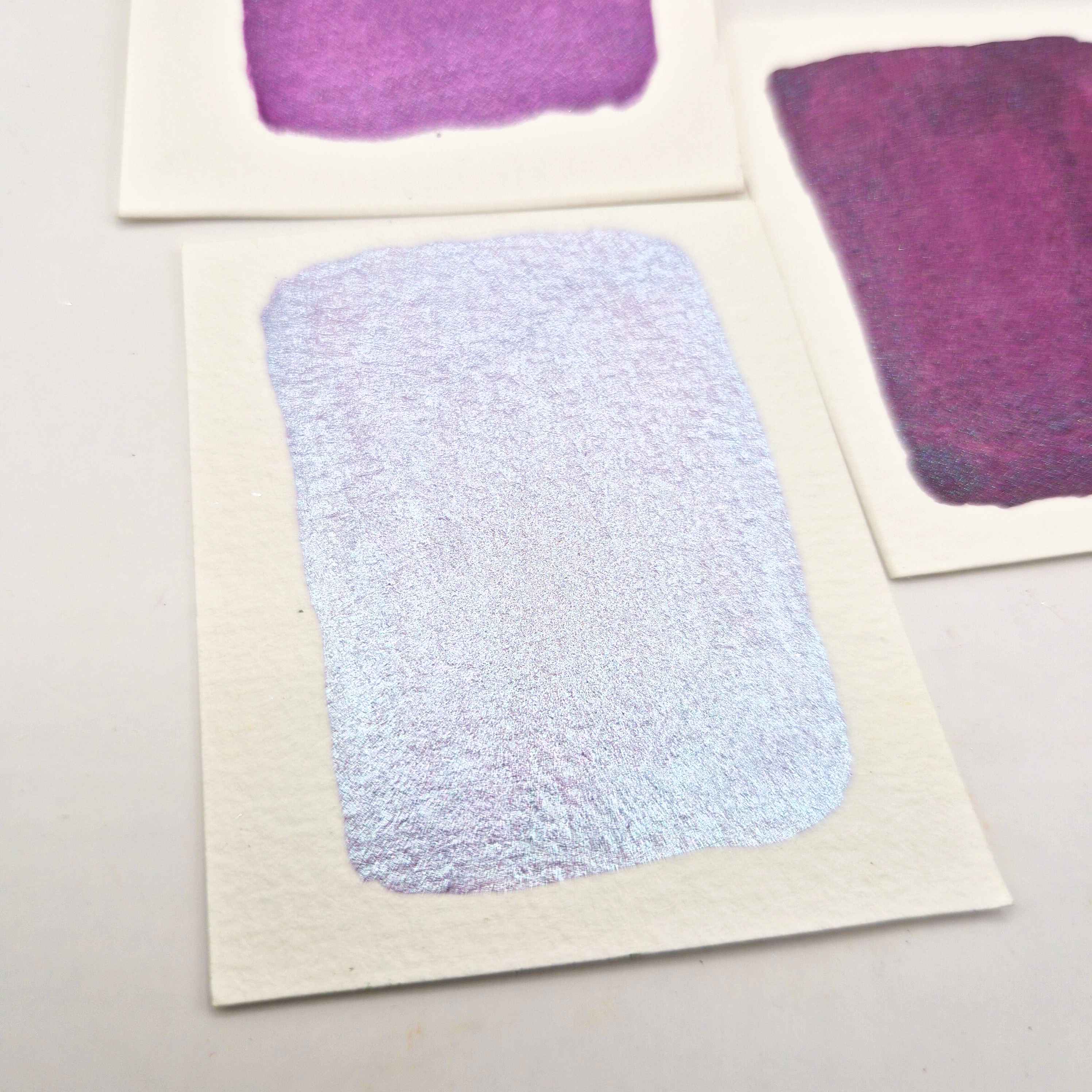 LES FLEURS VIOLETTES - Aquarelles artisanales